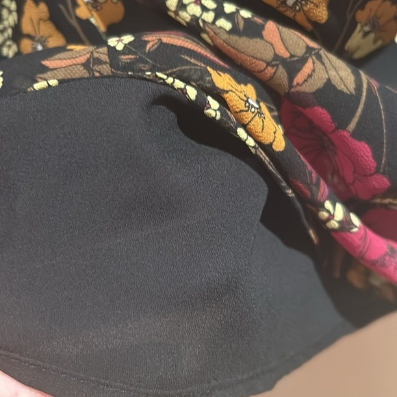 Nwot ASTR THE LABEL XL sweetheart floral blouse - Picture 5 of 9